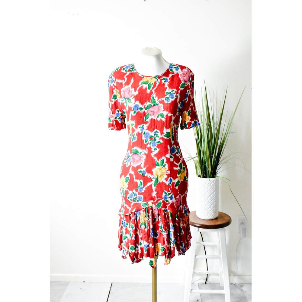 Casual Corner Petite Dress Women 8 Red Vintage 90s Floral Drop Waist Ruffle Hem